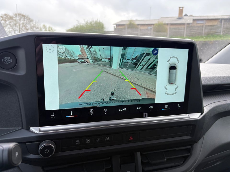 VW Transporter 2,0 TDi 150 Comfort Kassevogn LWB