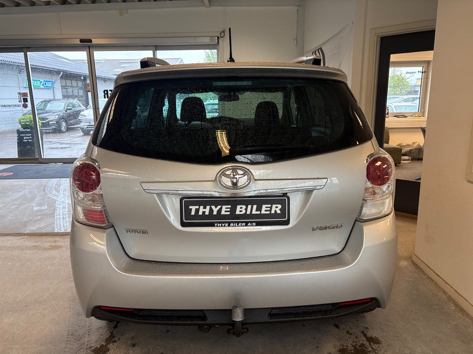 Toyota Verso 1,8 VVT-i T2 7prs 5d