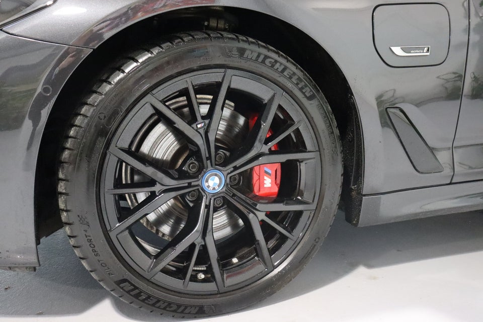 BMW 530e 2,0 Touring M-Sport aut. 5d