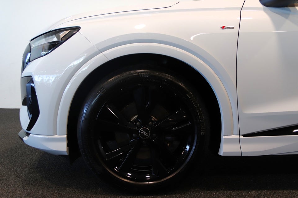 Audi Q4 e-tron 35 S-line Sportback 5d