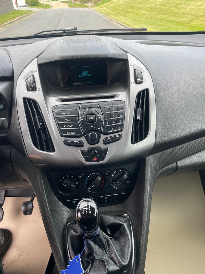 Ford Transit Connect 1,6 TDCi 75 Ambiente kort 5d
