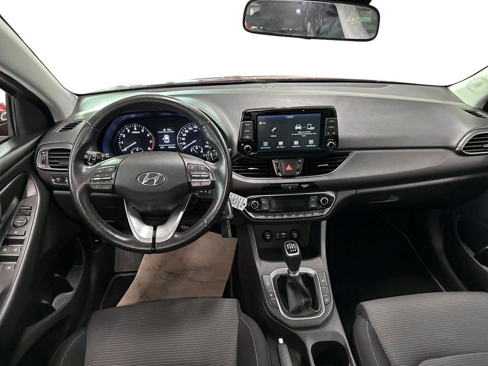 Hyundai i30 1,0 T-GDi Life 5d