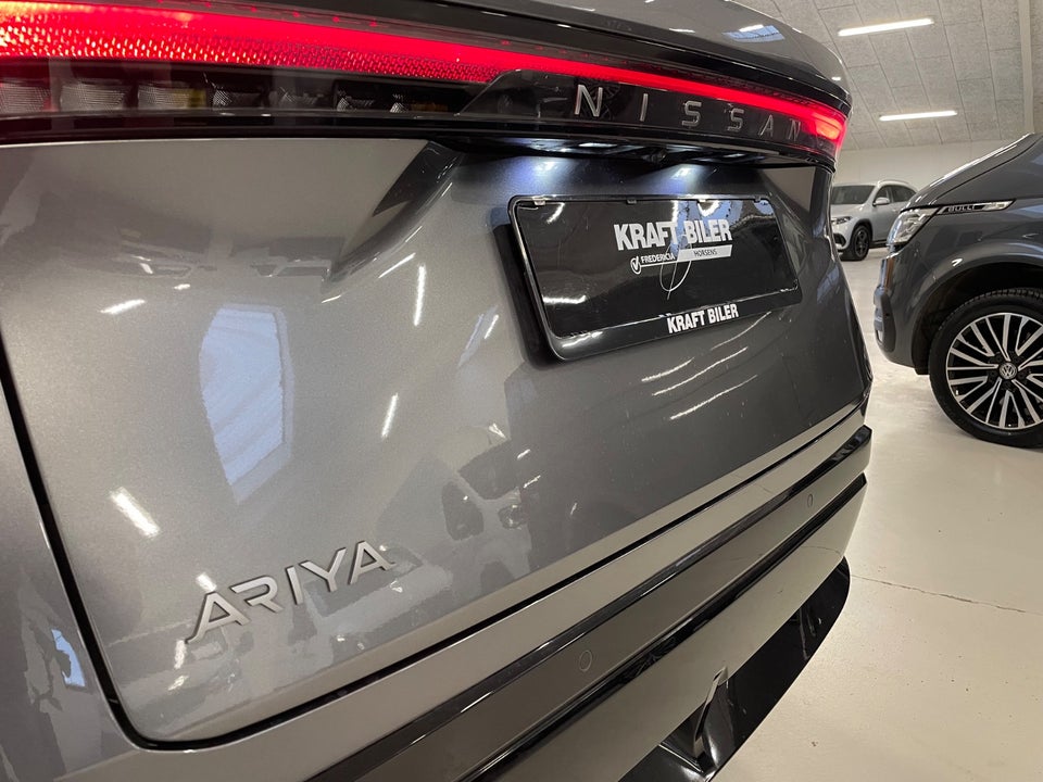 Nissan Ariya 63 Engage 5d