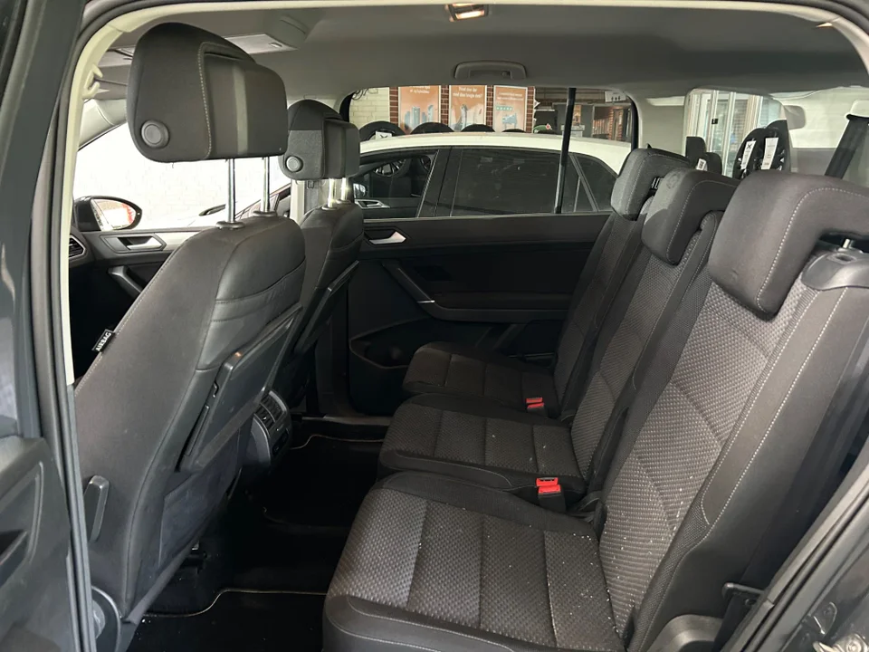 VW Touran 1,4 TSi 150 Comfortline DSG 7prs 5d