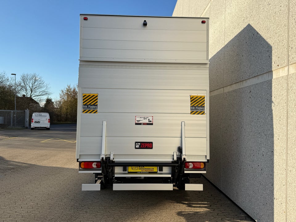 Fiat Ducato 35 Maxi 2,2 MJT 180 Kassevogn L3H2 Pro aut.