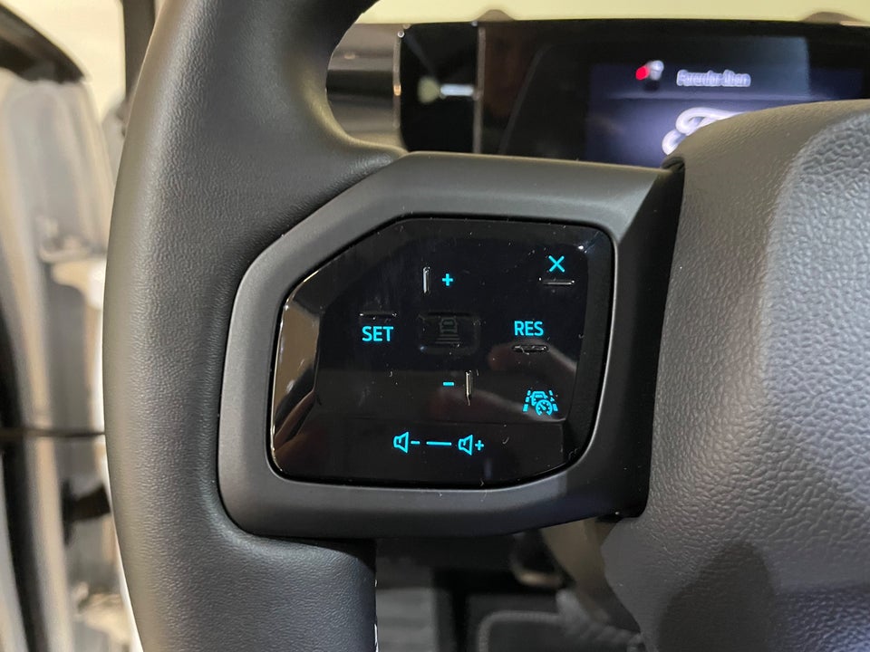 Ford Explorer 82 Select Extended Range 5d