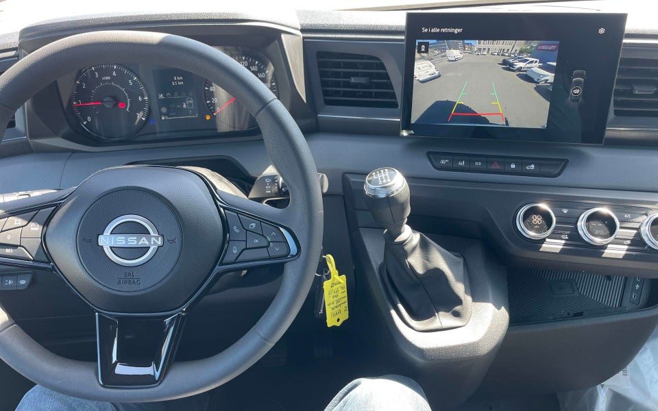 Nissan Interstar 2,0 dCi 150 L2H2 N-Connecta Van