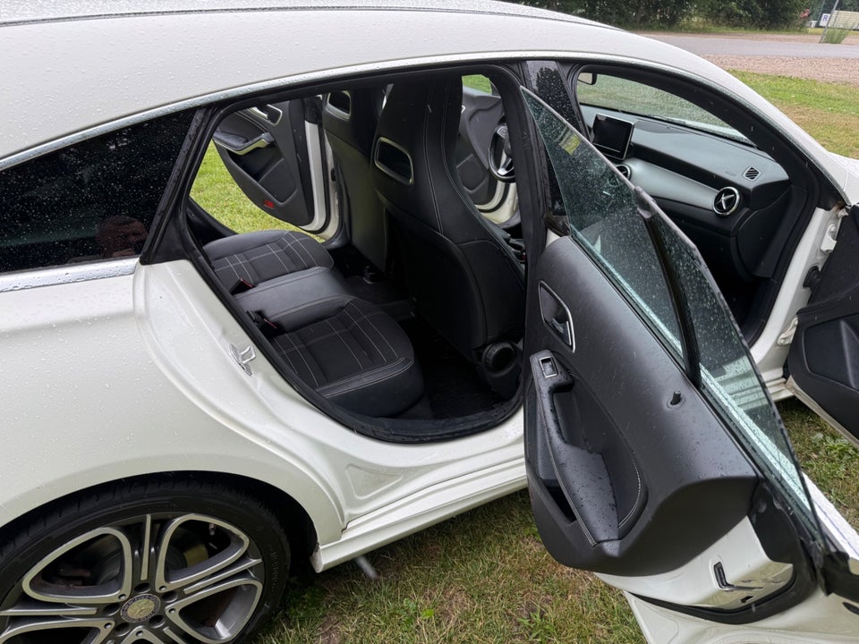 Mercedes CLA200 1,6 AMG Line Shooting Brake aut. 5d