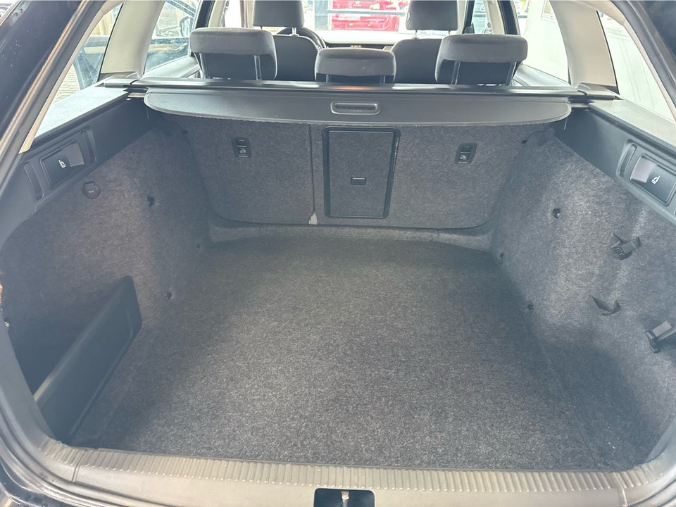 Skoda Octavia 1,6 TDi 90 Ambition Combi 5d