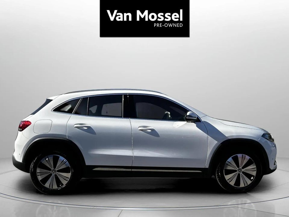 Mercedes EQA250 Progressive 5d