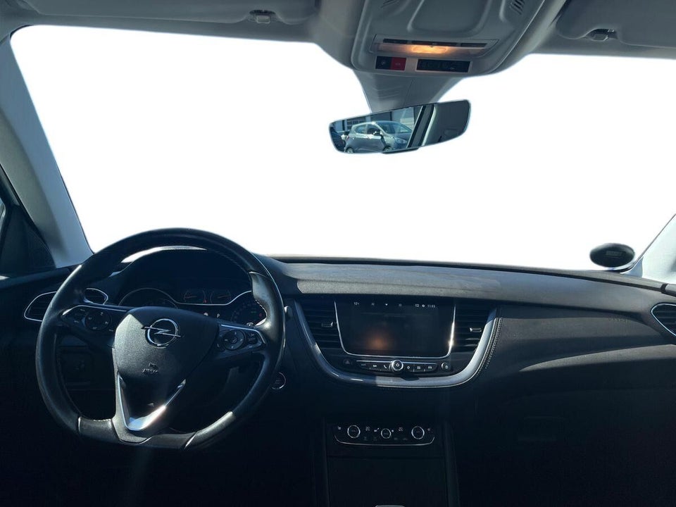 Opel Grandland X 1,6 Hybrid4 Ultimate aut. 5d