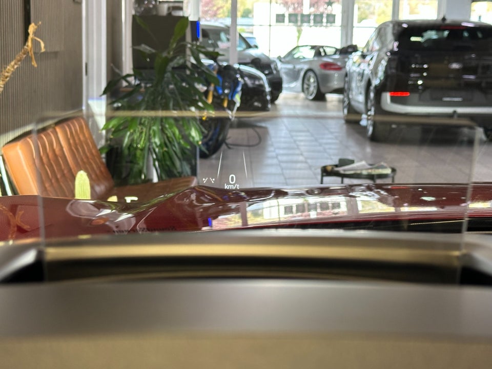 Ford Kuga 2,5 HEV ST-Line X CVT 5d