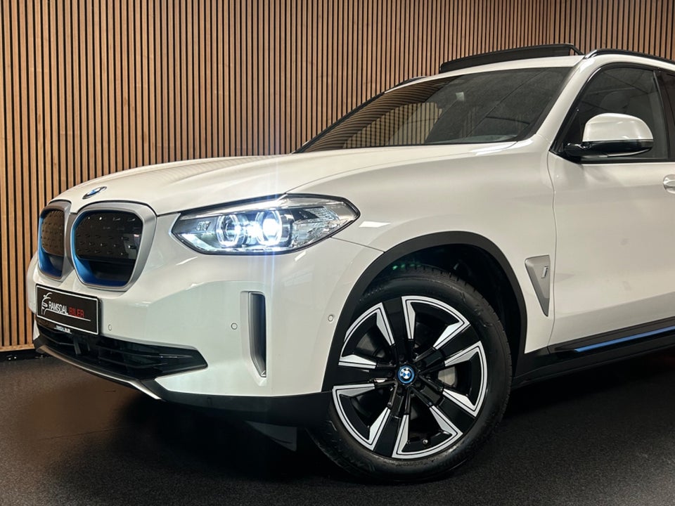BMW iX3 Inspiring 5d