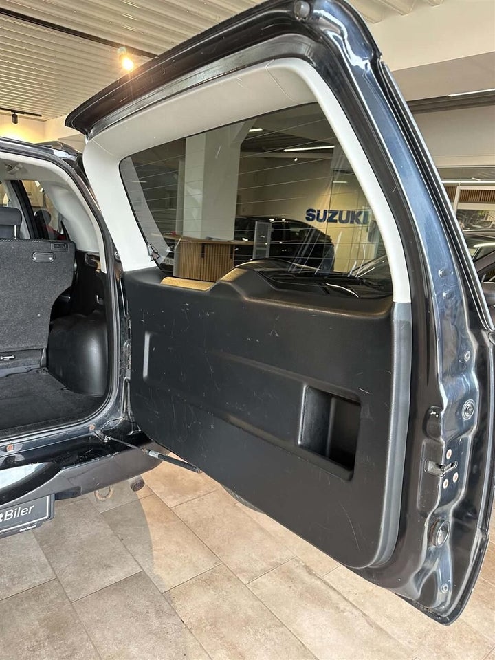 Suzuki Grand Vitara 2,0 GLS aut. 5d