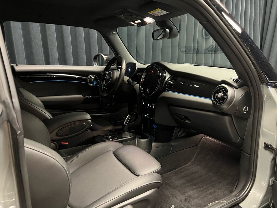 MINI Cooper SE Edition Premium Plus 3d