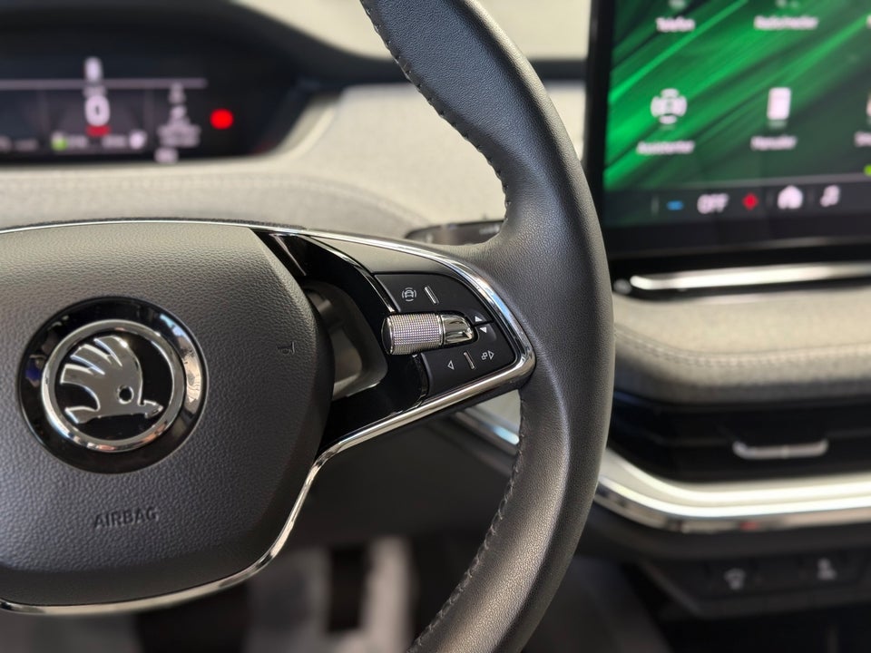 Skoda Enyaq 50 iV 5d