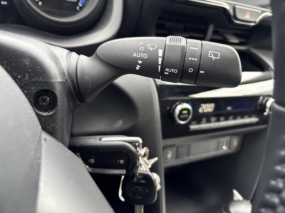 Toyota Yaris Cross 1,5 Hybrid Essential Comfort e-CVT 5d