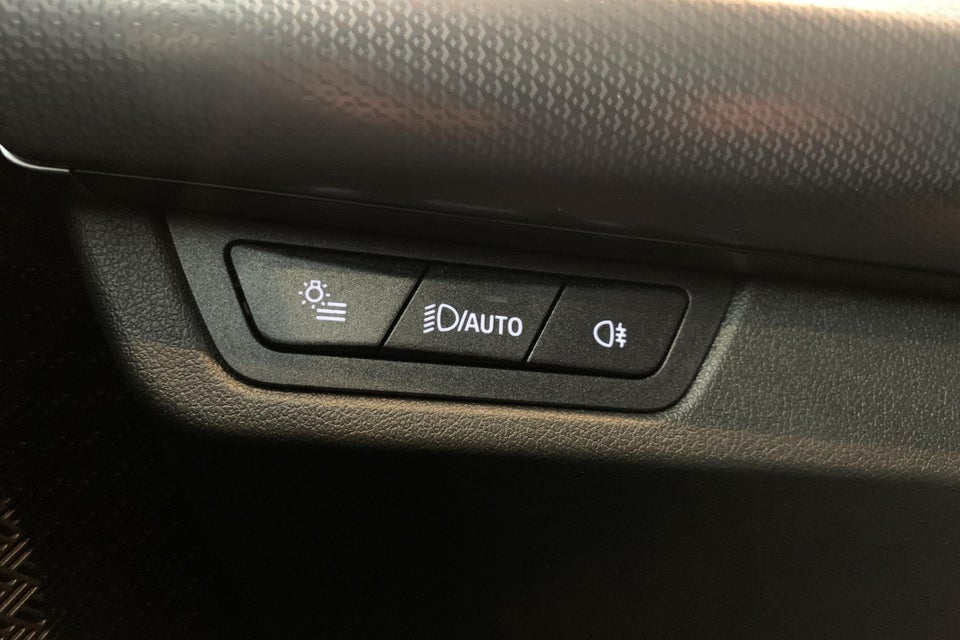 BMW iX1 eDrive20 M-Sport 5d