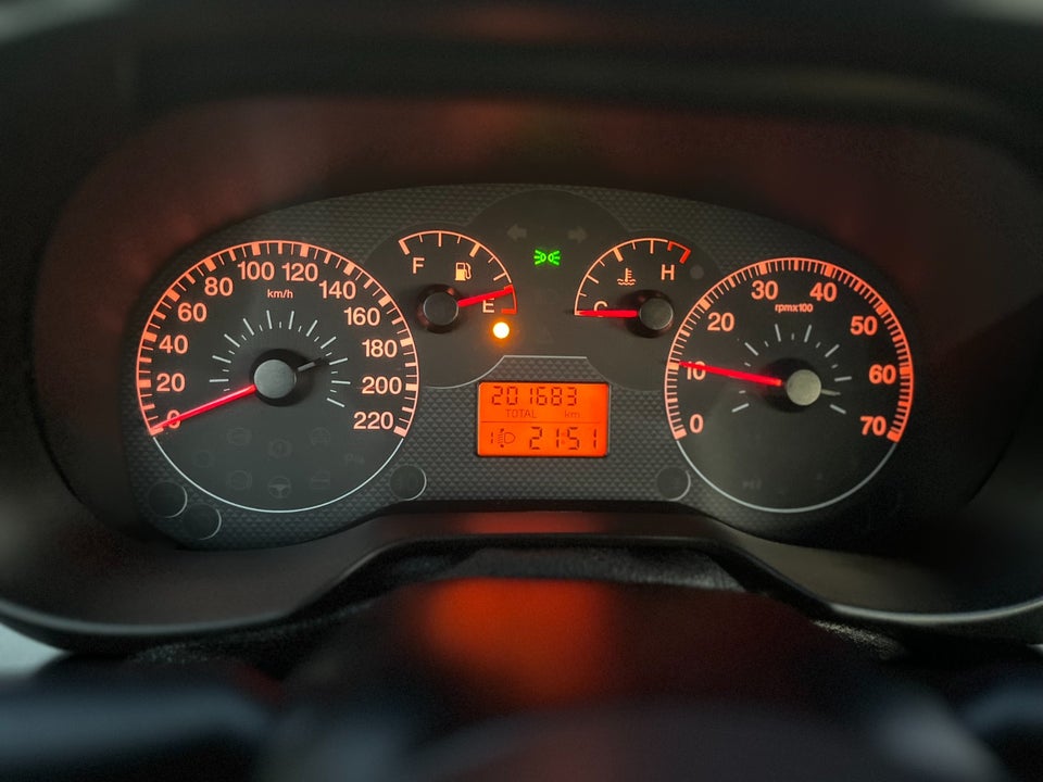 Fiat Punto 1,2 16V Emotion 5d