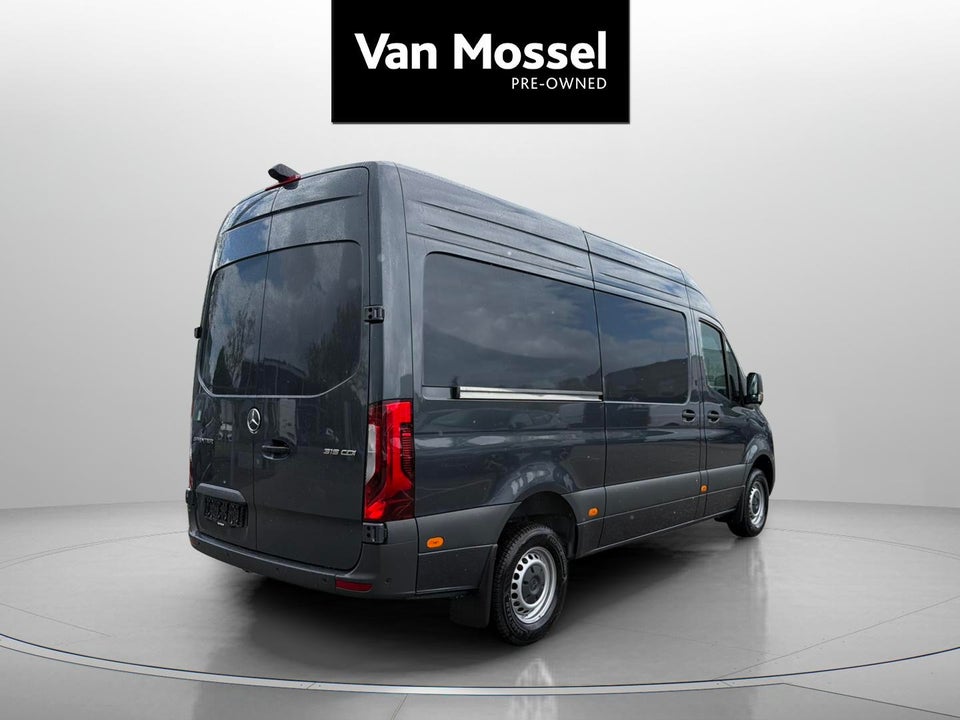 Mercedes Sprinter 319 2,0 CDi A2 Kassevogn SELECT RWD