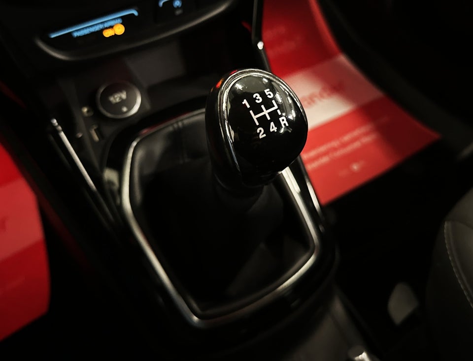 Ford B-MAX 1,0 SCTi 100 Titanium 5d