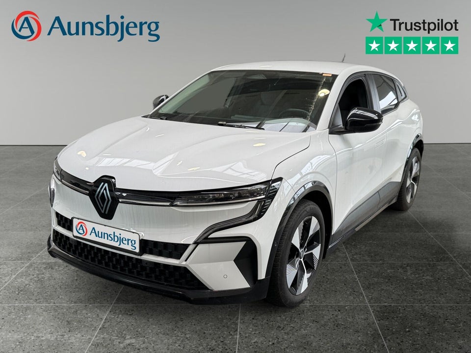 Renault Megane E-Tech 40 Equilibre 5d