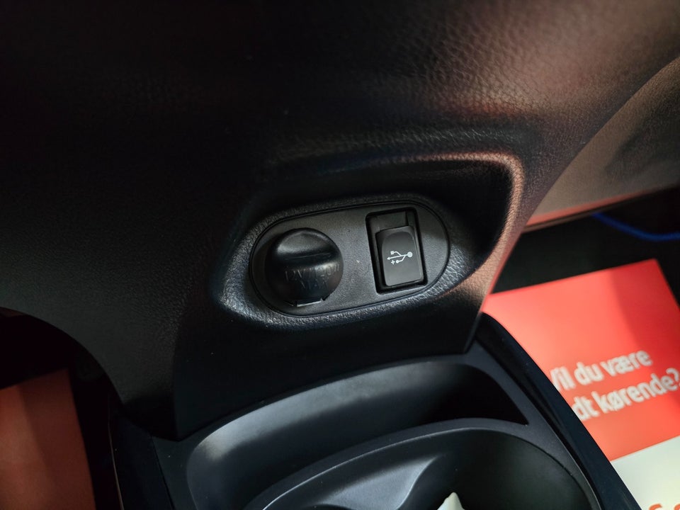 Toyota Yaris 1,5 Hybrid H3 Limited e-CVT 5d