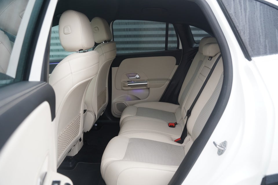 Mercedes EQA250 Progressive 5d