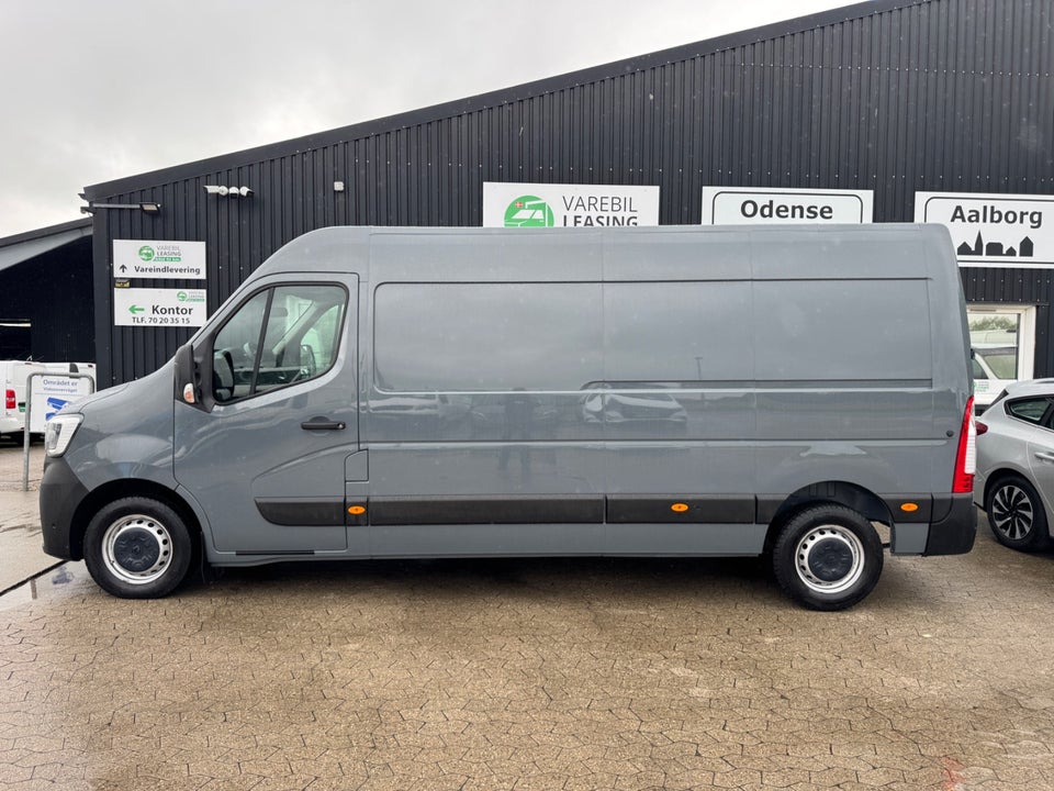 Renault Master IV T35 2,3 dCi 150 L3H2 Kassevogn