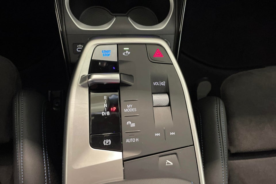 BMW iX2 eDrive20 M-Sport 5d