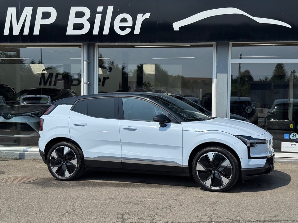 Volvo EX30 Extended Range Ultra 5d