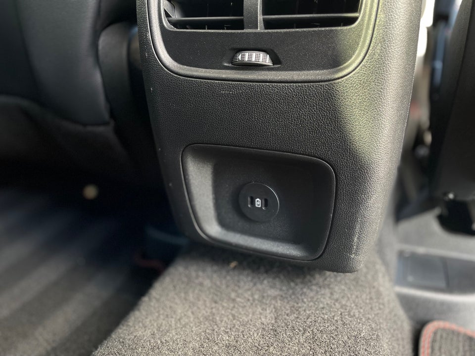 Ford Kuga 2,5 PHEV ST-Line X CVT 5d