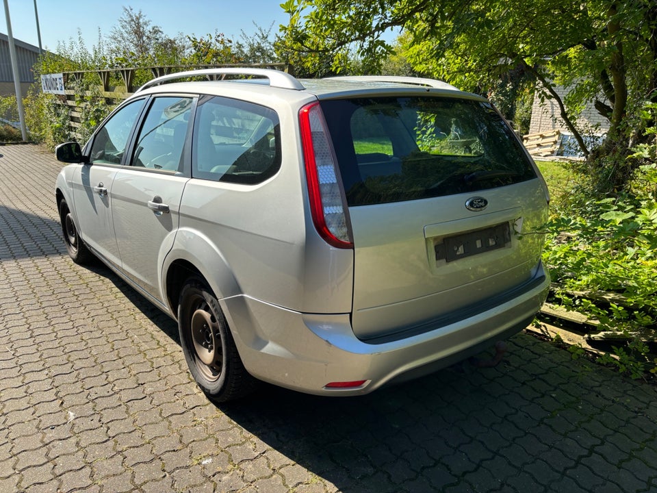 Ford Focus 1,6 TDCi 109 Trend stc. 5d