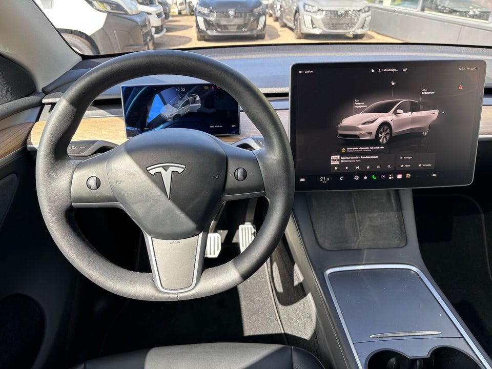 Tesla Model Y Long Range AWD 5d
