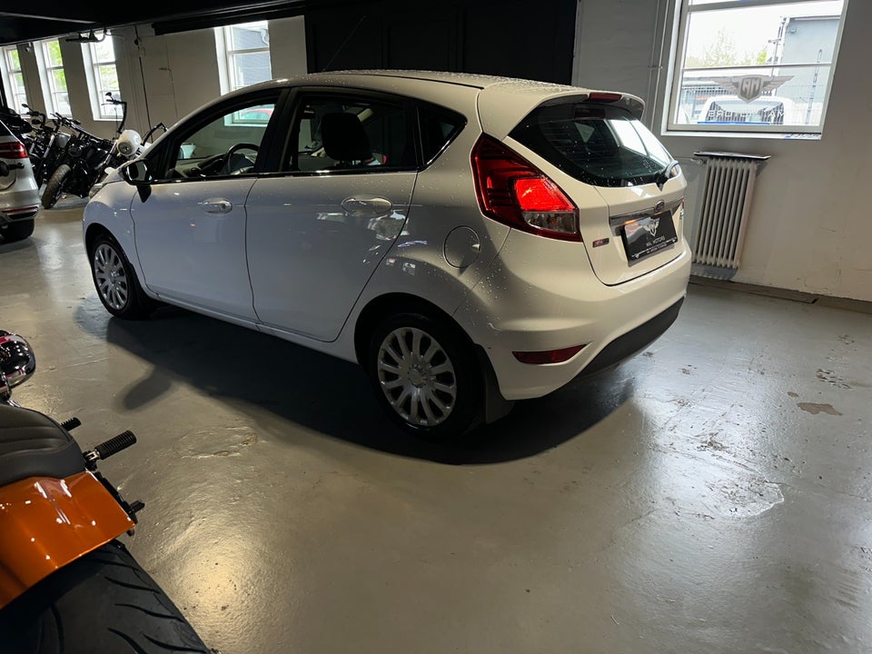 Ford Fiesta 1,0 SCTi 100 Titanium 5d