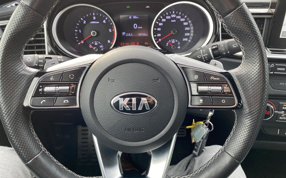 Kia ProCeed 1,6 CRDi 136 GT-Line DCT 5d