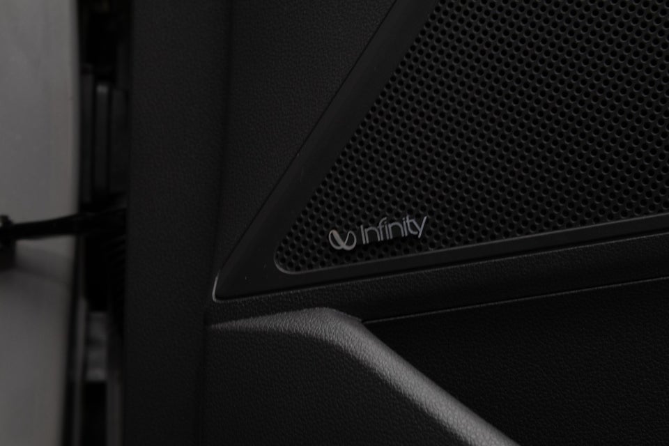 Hyundai Ioniq 40 EV Premium 5d