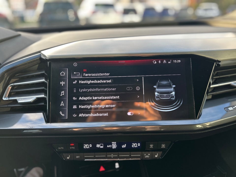 Audi Q4 e-tron 50 S-line quattro 5d