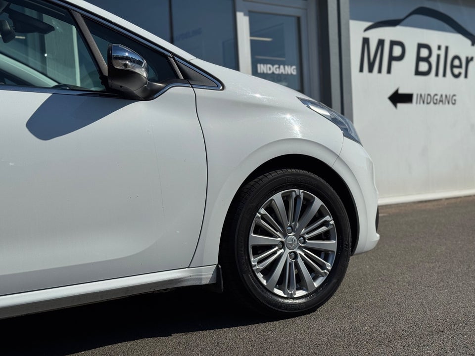 Peugeot 208 1,2 VTi 82 Allure 5d
