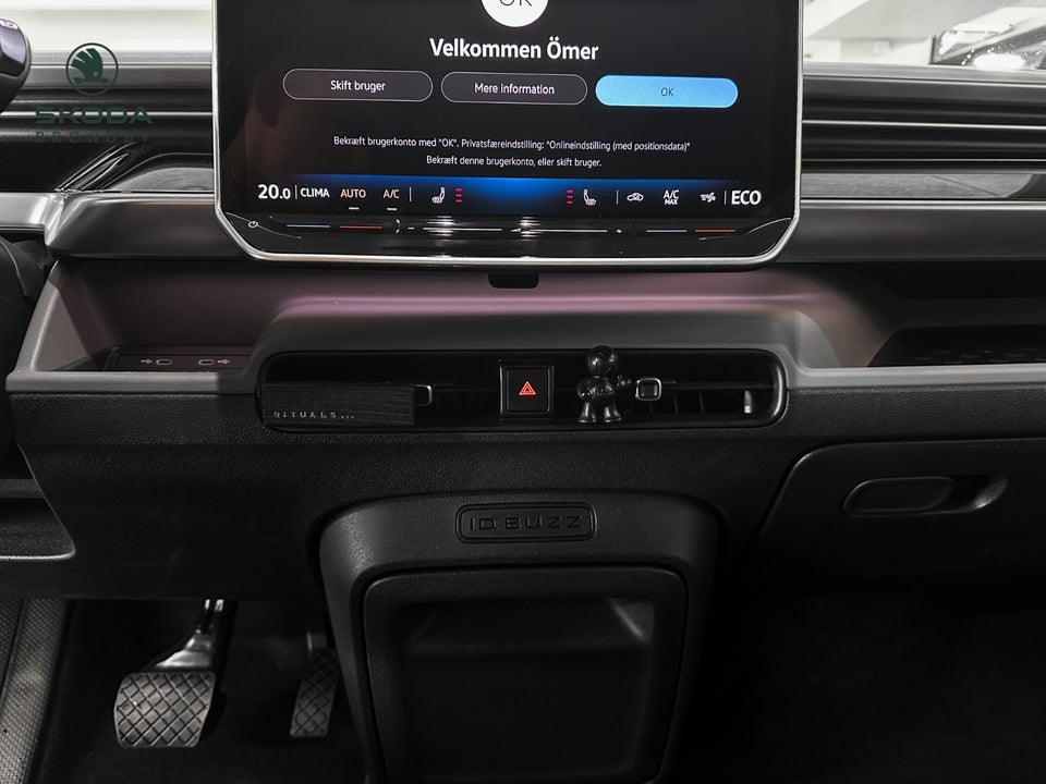 VW ID.Buzz 86 Life 7prs LWB 5d