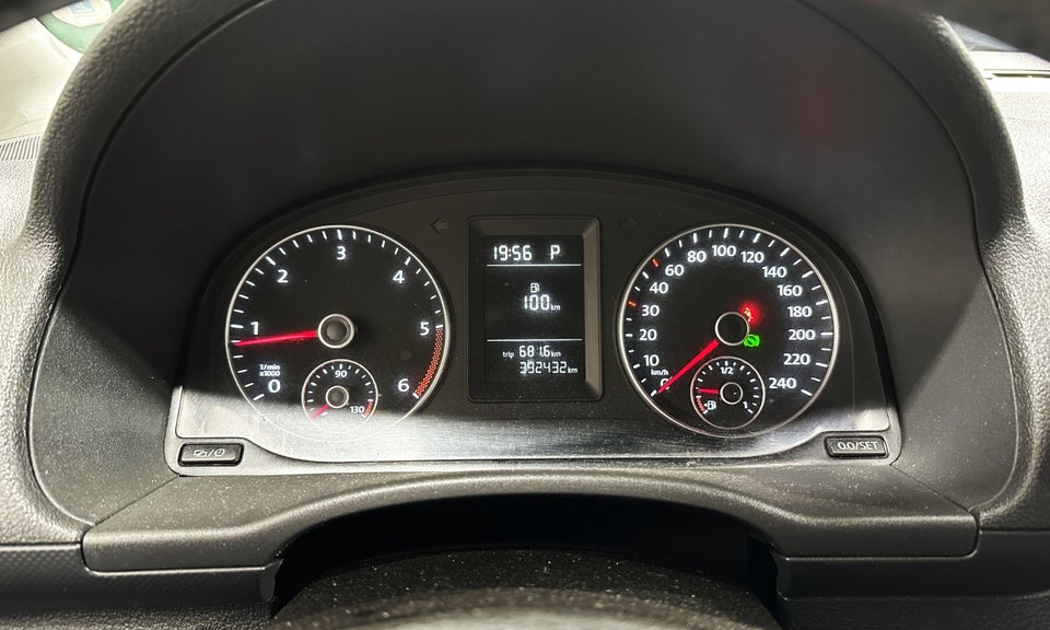 VW Caddy 1,6 TDi 102 Comfortline DSG BMT 4d