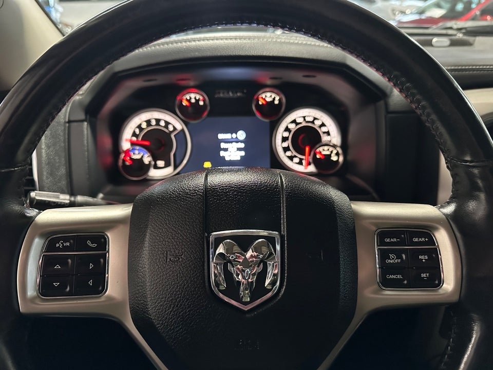 Dodge RAM 1500 3,0 EcoDiesel Laramie Crew Cab aut. 4d