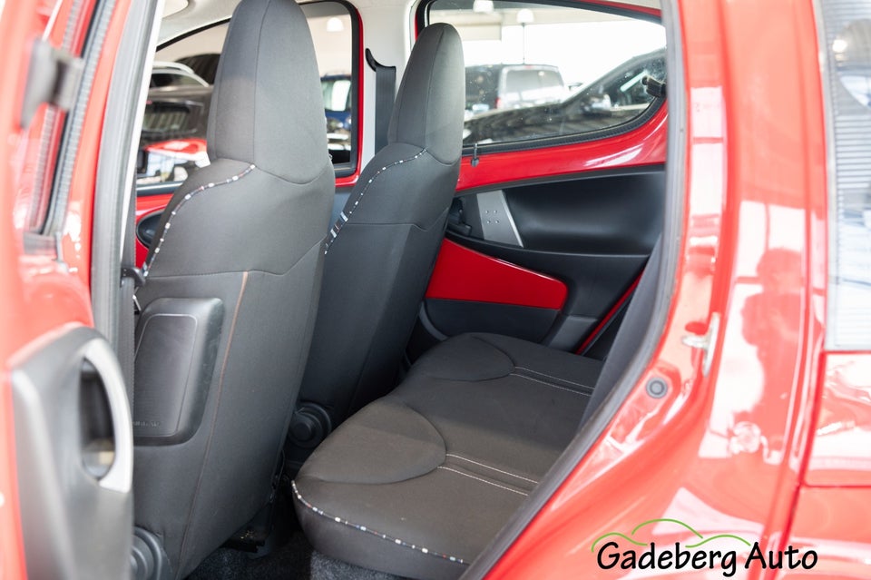 Citroën C1 1,0i Attraction 5d