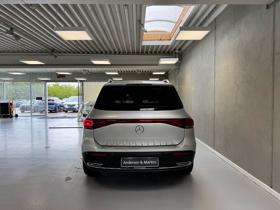 Mercedes EQB250 Progressive 5d