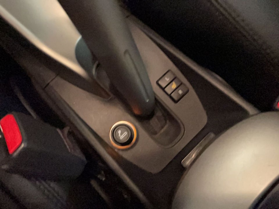 Toyota Auris 1,6 Luna 5d