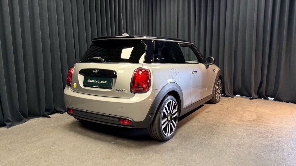 MINI Cooper SE Classic Trim 3d