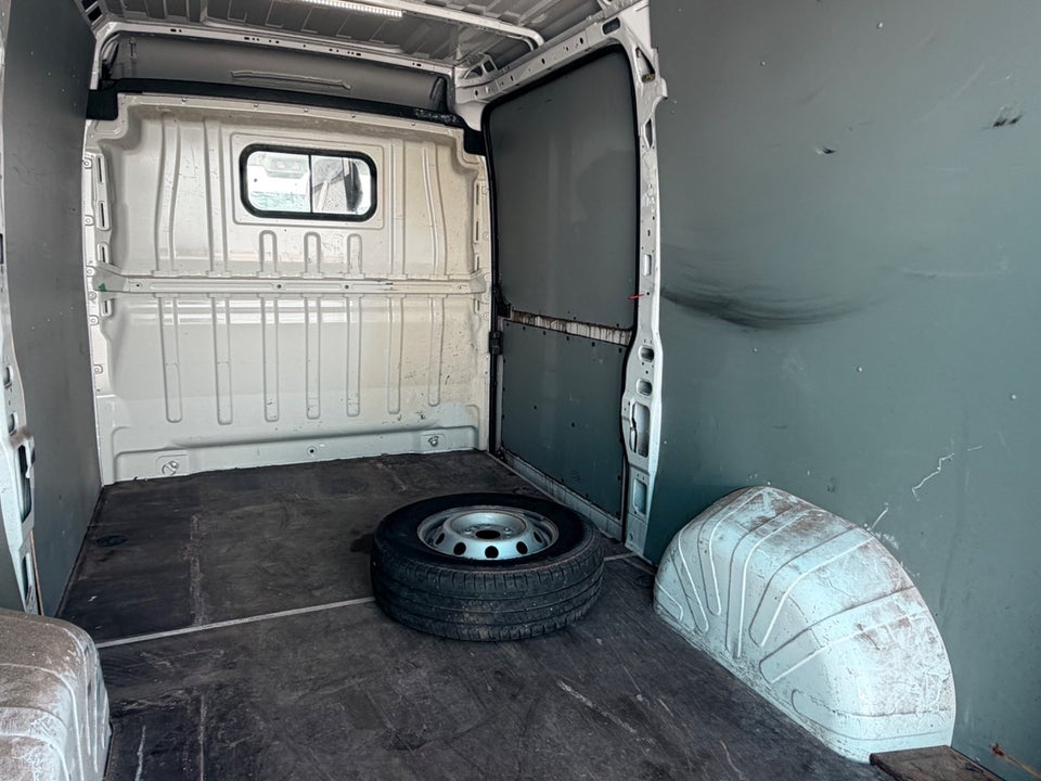 Citroën Jumper 35+ 2,2 BlueHDi 165 L2H2 FlexLine