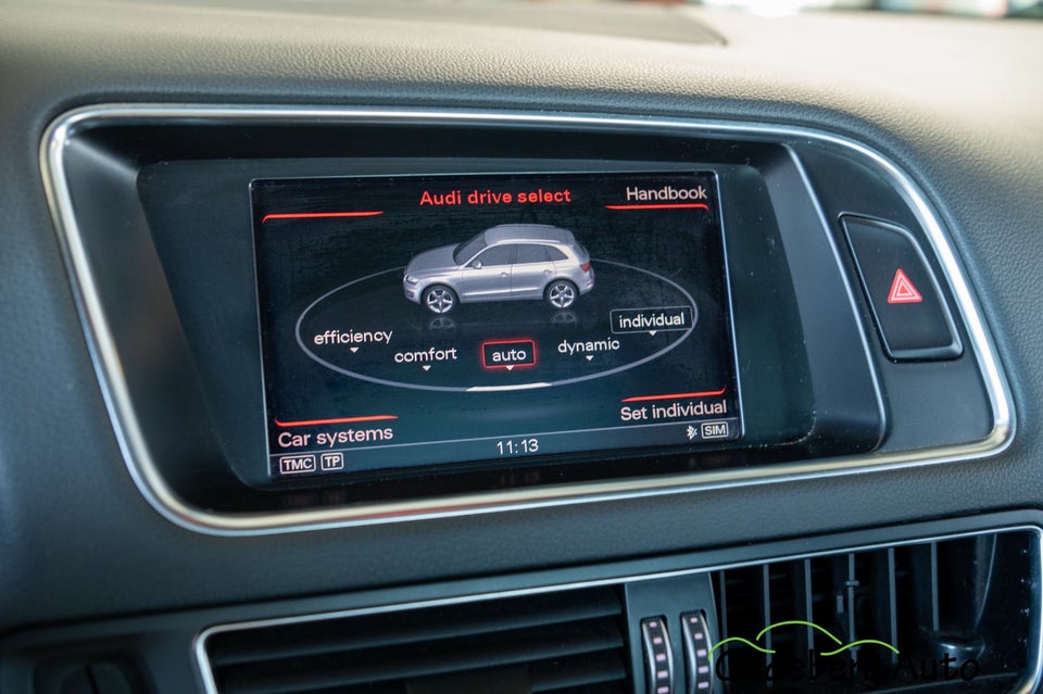 Audi Q5 3,0 TDi 245 S-line quattro S-tr. Van 5d