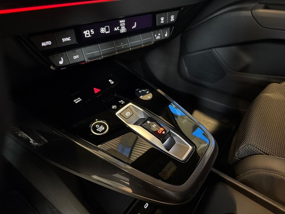 Audi Q4 e-tron 45 S-line Edition quattro 5d