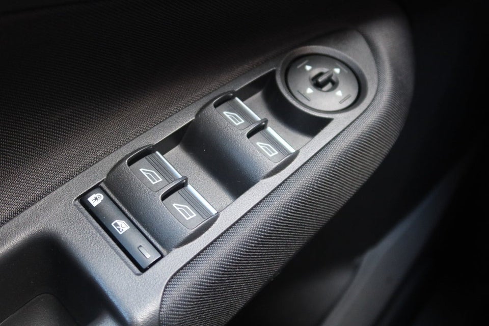 Ford C-MAX 1,0 SCTi 125 Titanium 5d